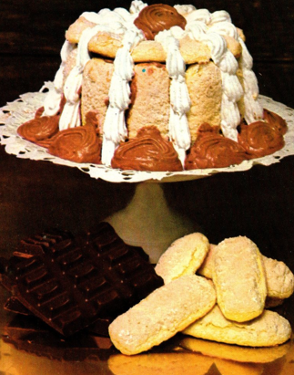 CHARLOTE DE CHOCOLATE