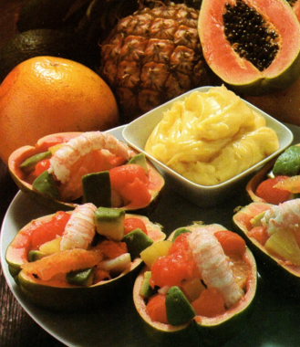SALADA DE ABACATE E CAMARÃO