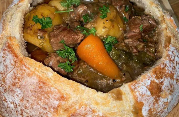 Carne de Panela no Pão Italiano